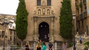 Iglesia de Santa Ana en Plaza Nueva Granada